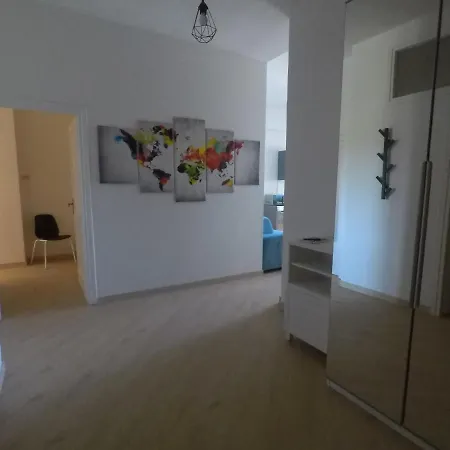 Mau House Apartment